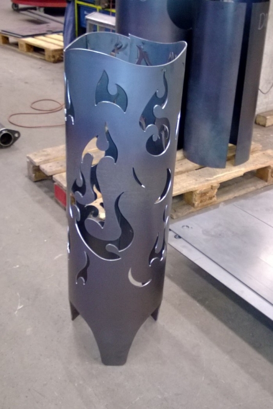 Finnenkerze aus Metall