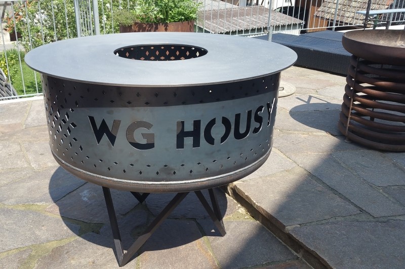 Grill mit personalisiertem Design