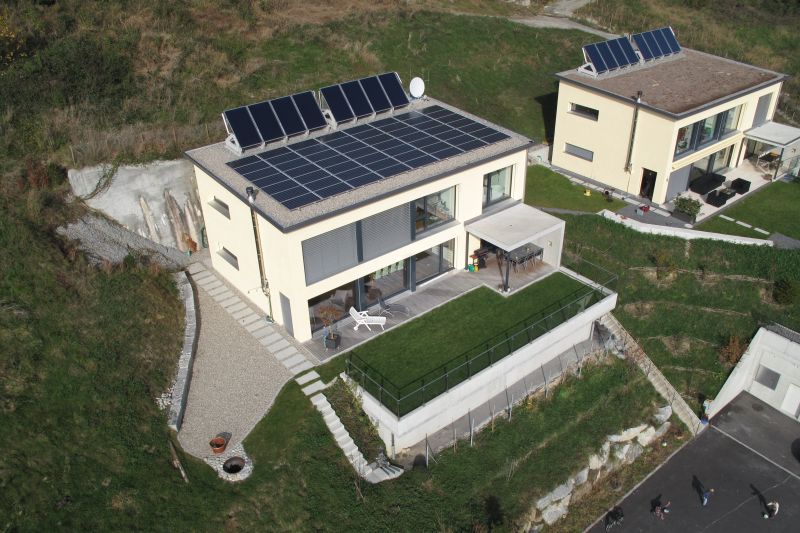 Sonnenhaus in Malters, Solarthermie, Photovoltaik, Solarspeicher Swiss Solartank