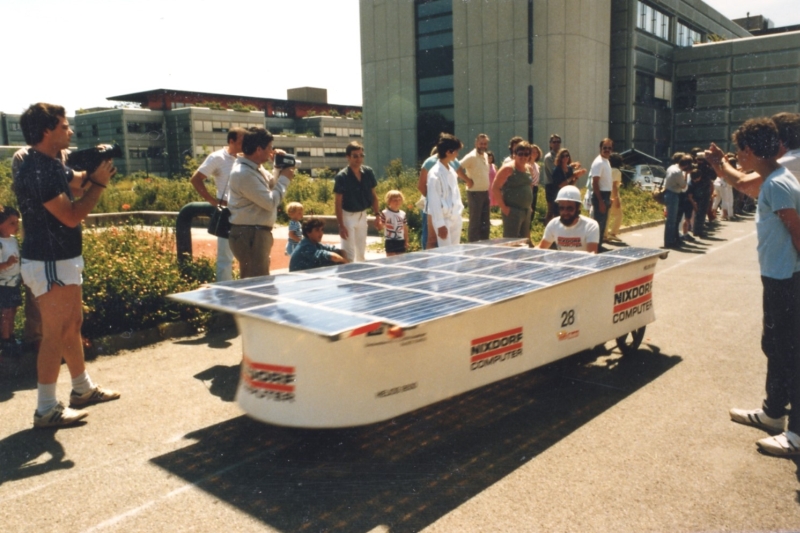 Solarmobil an der Tour de Sol, fahrzeuge angetrieben von der Sonne