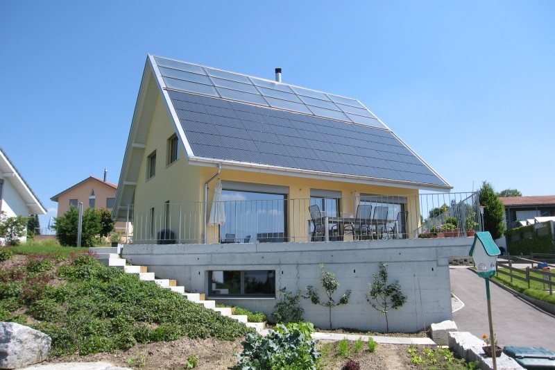Sonnenbeheiztes Einfamilienhaus